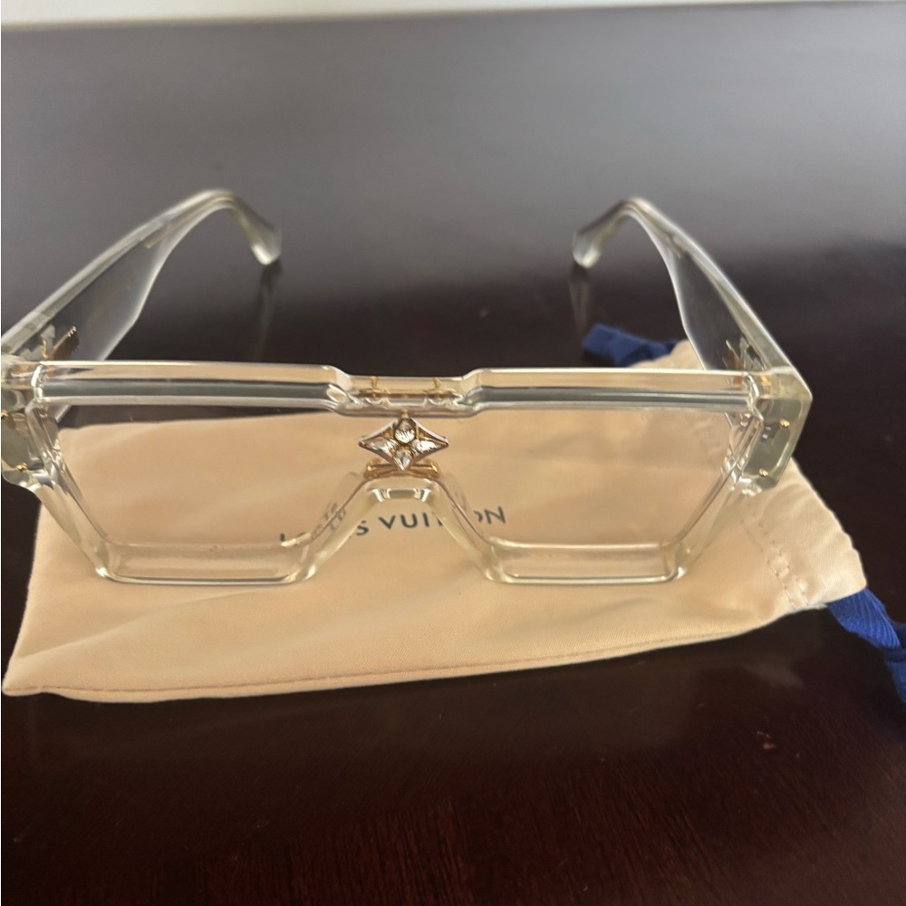 Louis Vuitton Transparent Glasses with Diamond Detail
